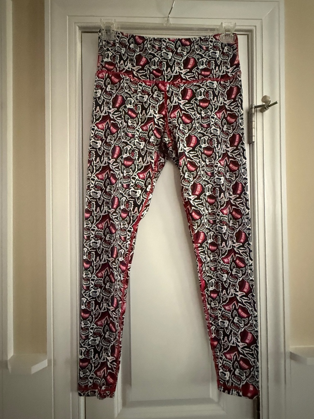 LN NC State Wolfpack Leggings Size Large